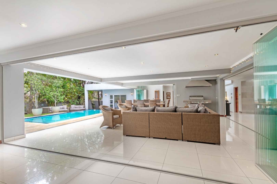 4 Bedroom Property for Sale in Fourways Gardens Gauteng