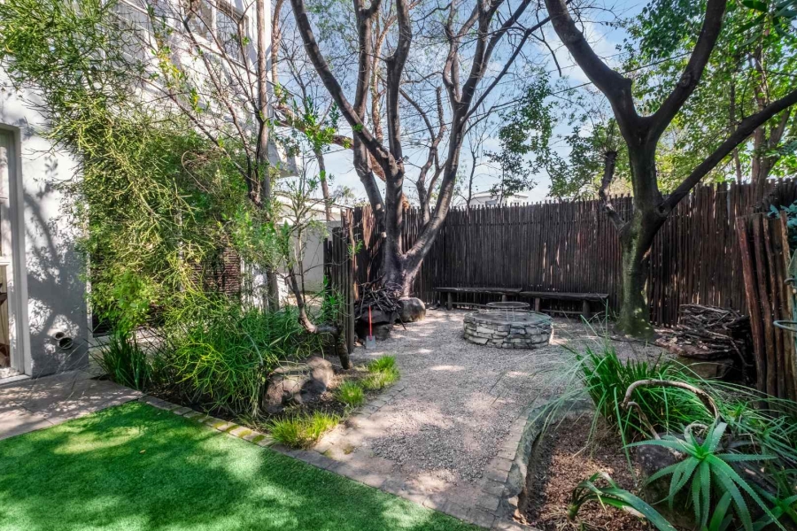 4 Bedroom Property for Sale in Fourways Gardens Gauteng