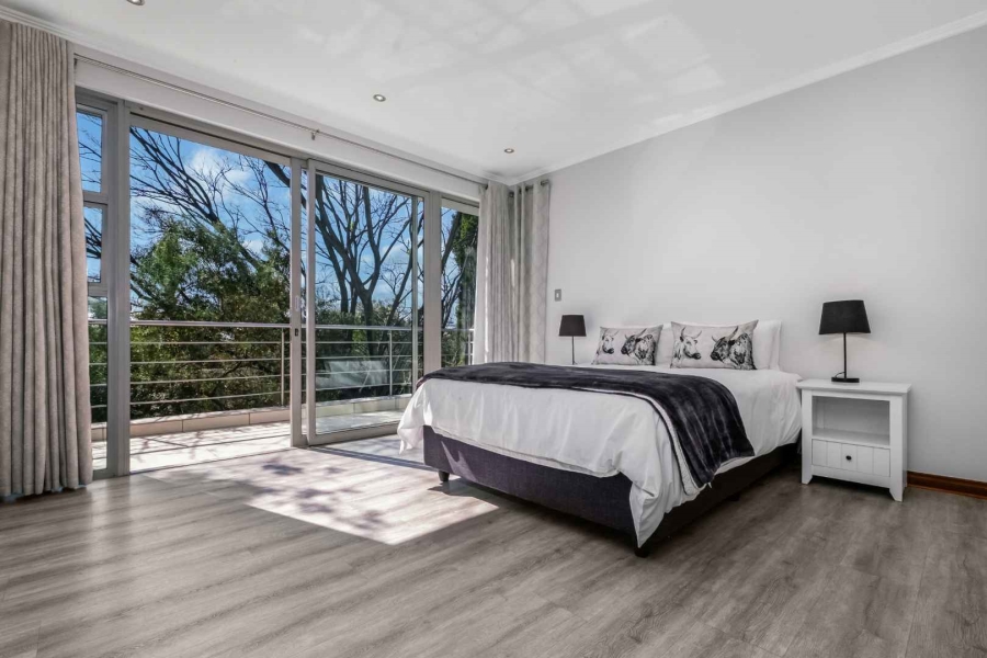 4 Bedroom Property for Sale in Fourways Gardens Gauteng