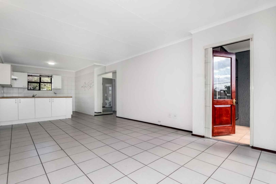 2 Bedroom Property for Sale in Fourways Gauteng