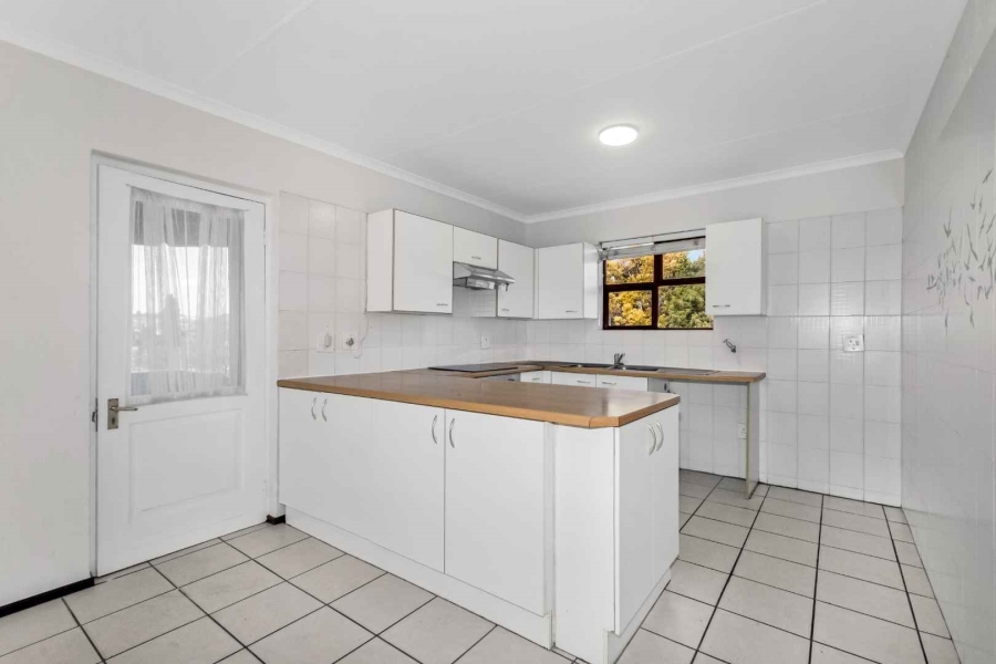 2 Bedroom Property for Sale in Fourways Gauteng