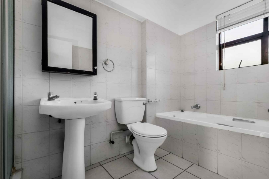 2 Bedroom Property for Sale in Fourways Gauteng