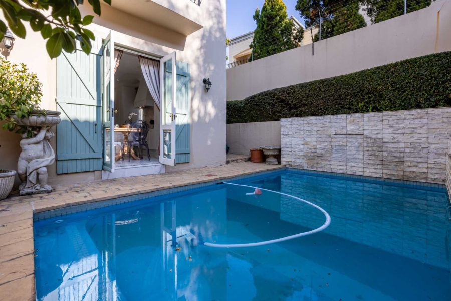 3 Bedroom Property for Sale in Beverley Gauteng