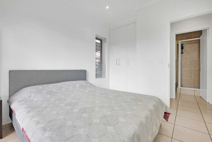 1 Bedroom Property for Sale in Fourways Gauteng