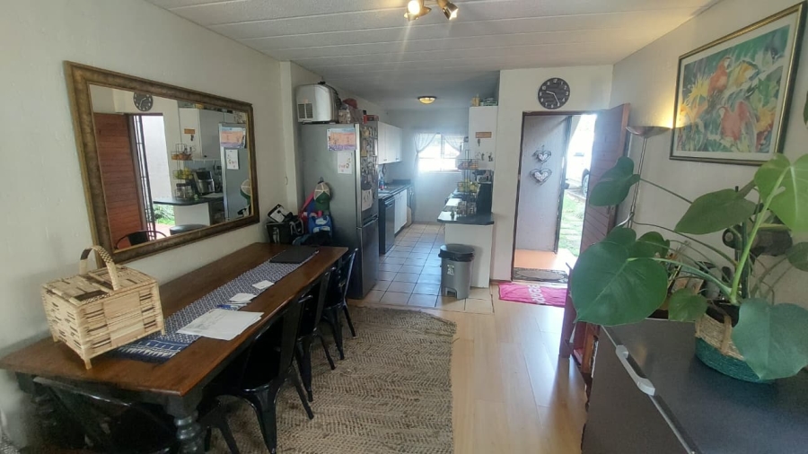 2 Bedroom Property for Sale in Glenvista Gauteng
