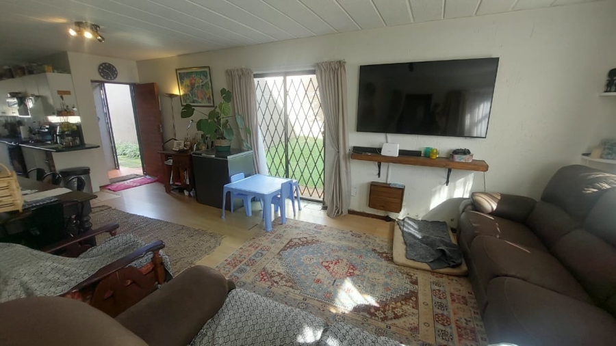 2 Bedroom Property for Sale in Glenvista Gauteng
