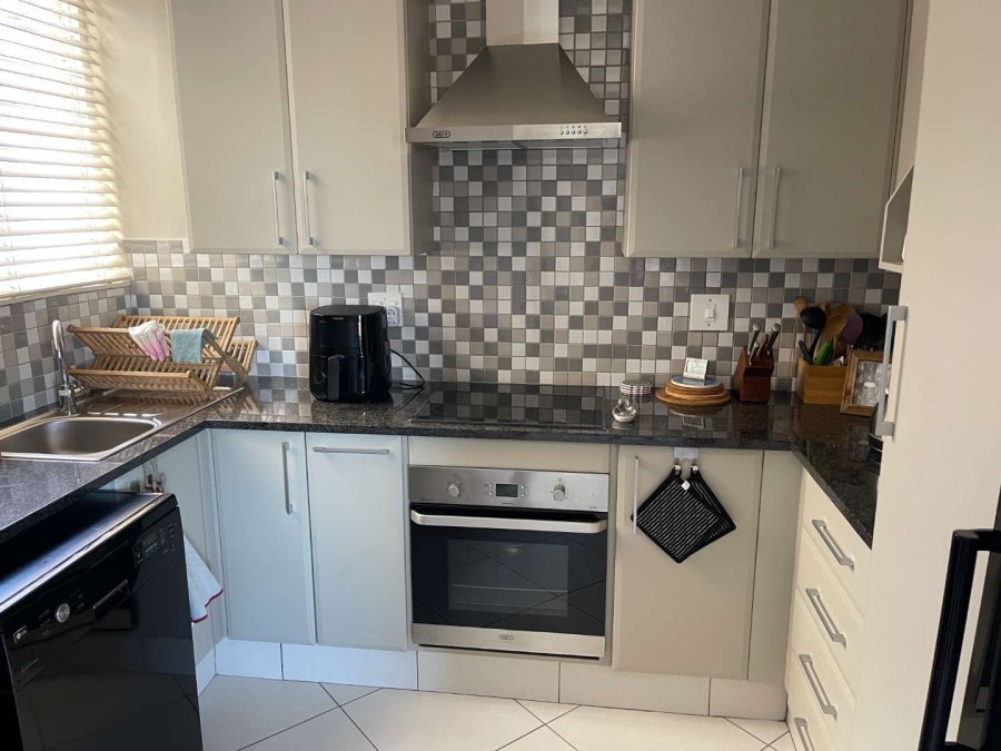 2 Bedroom Property for Sale in Primrose Gauteng