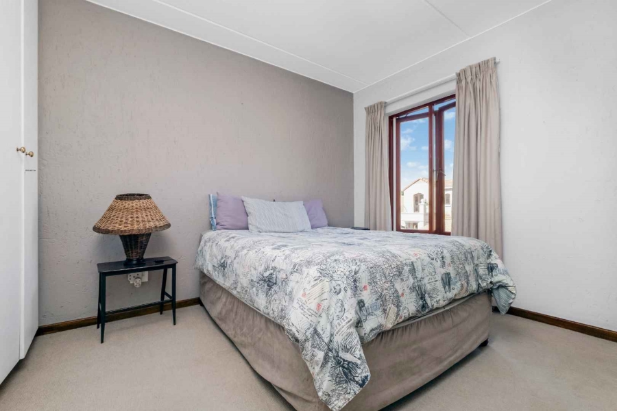 1 Bedroom Property for Sale in Broadacres Gauteng