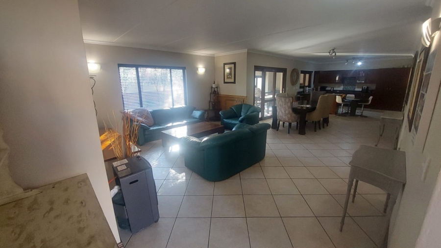 3 Bedroom Property for Sale in Glenvista Gauteng