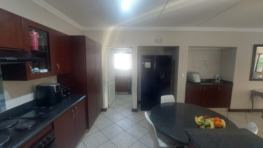 3 Bedroom Property for Sale in Glenvista Gauteng