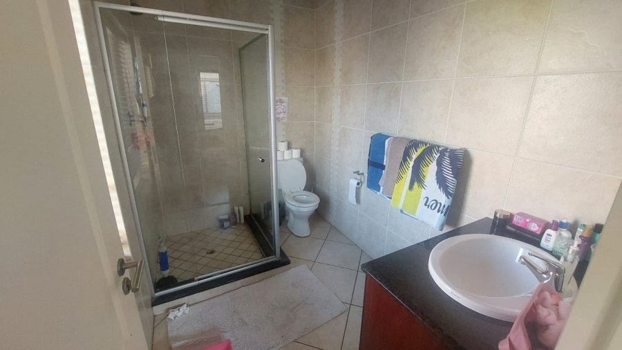 3 Bedroom Property for Sale in Glenvista Gauteng