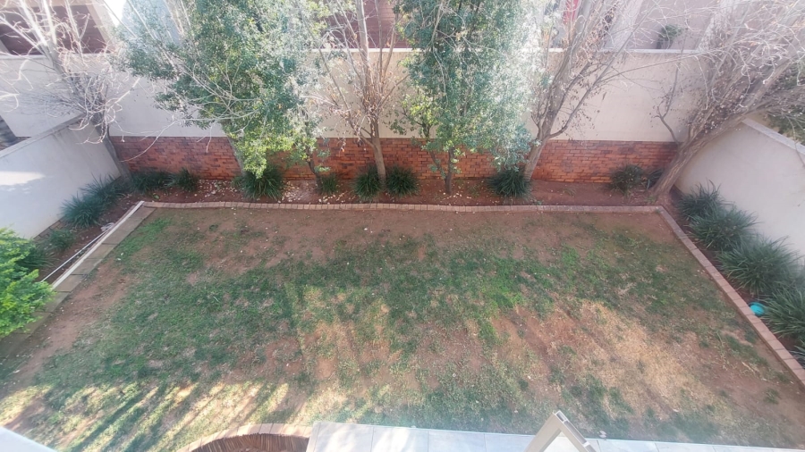3 Bedroom Property for Sale in Glenvista Gauteng