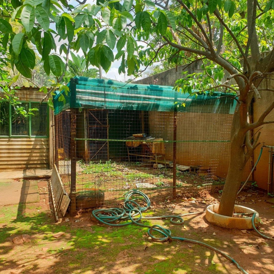 4 Bedroom Property for Sale in Ninapark Gauteng
