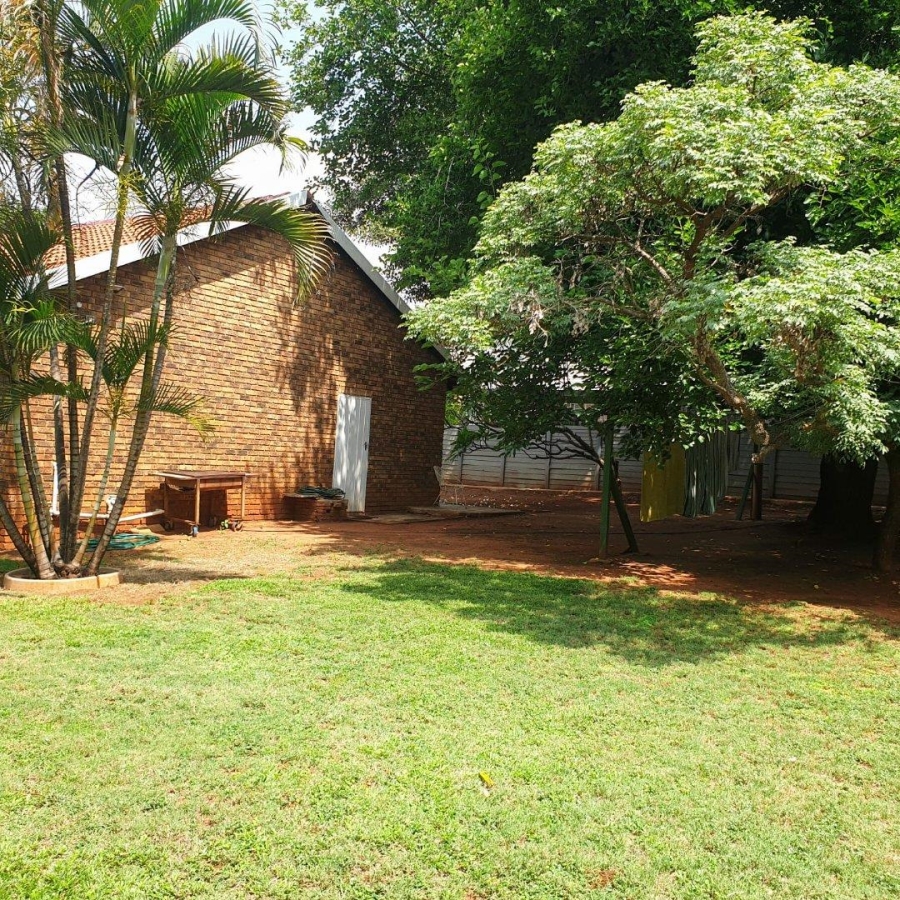 4 Bedroom Property for Sale in Ninapark Gauteng