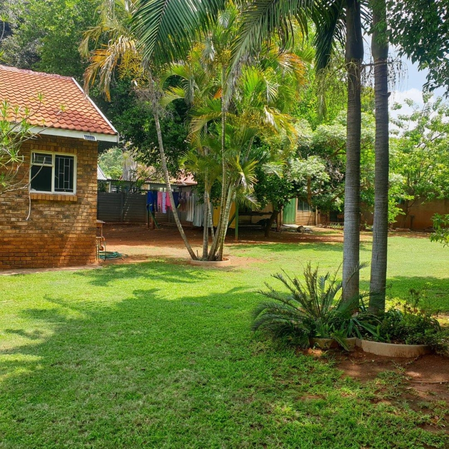 4 Bedroom Property for Sale in Ninapark Gauteng