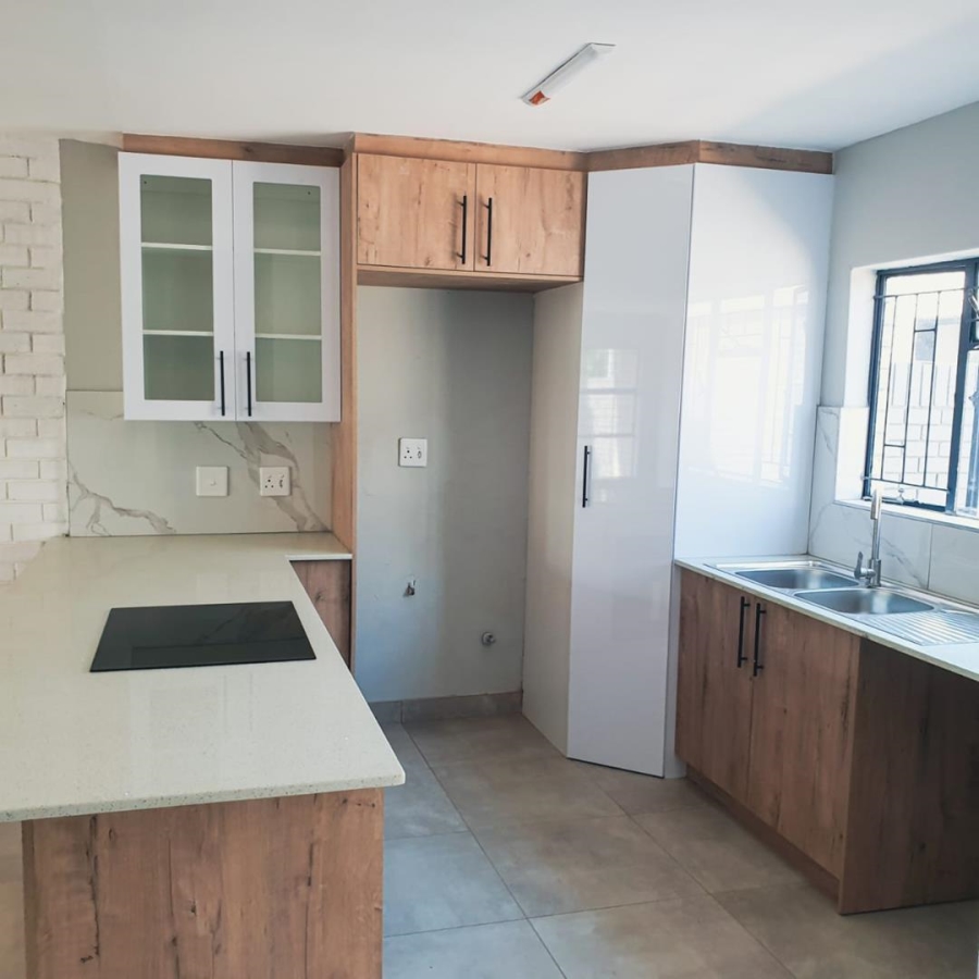 3 Bedroom Property for Sale in Sinoville Gauteng