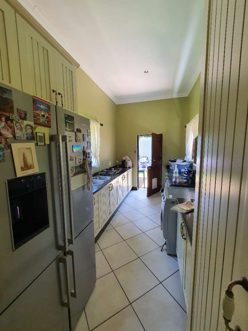 3 Bedroom Property for Sale in Featherbrooke Estate Gauteng