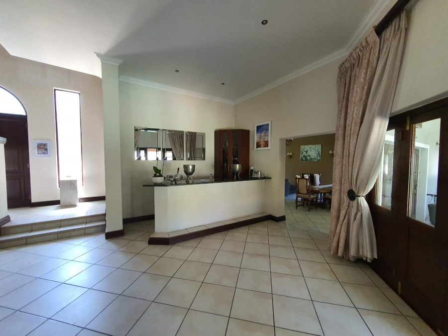 3 Bedroom Property for Sale in Featherbrooke Estate Gauteng
