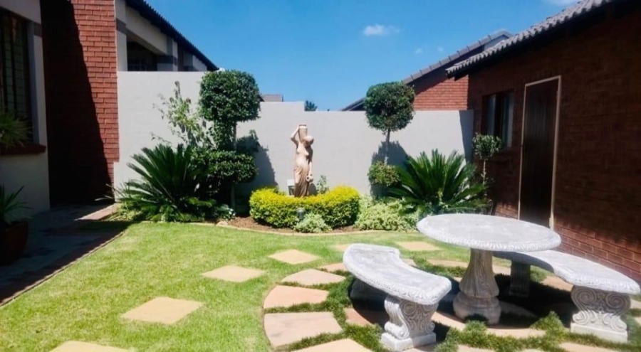 To Let 3 Bedroom Property for Rent in Sagewood Gauteng
