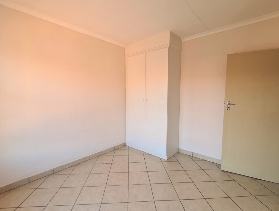 To Let 2 Bedroom Property for Rent in Hazeldean Gauteng