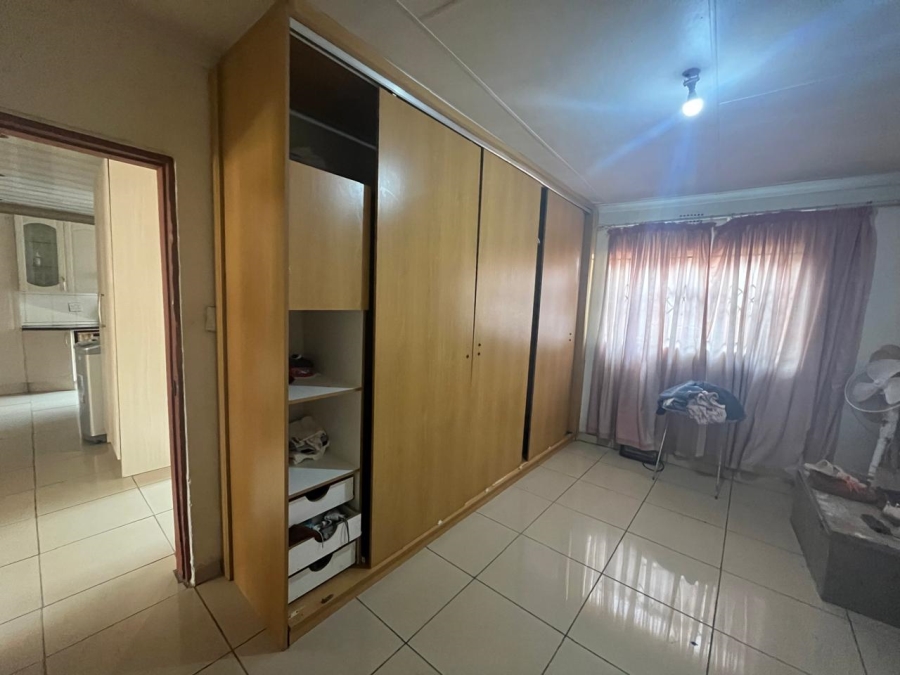 2 Bedroom Property for Sale in Poortjie Gauteng