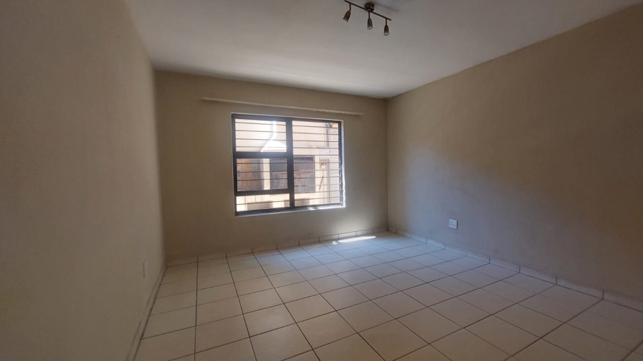 2 Bedroom Property for Sale in Alberton Gauteng