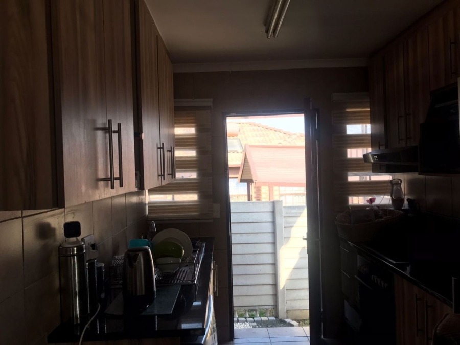 3 Bedroom Property for Sale in Olievenhoutbosch Gauteng