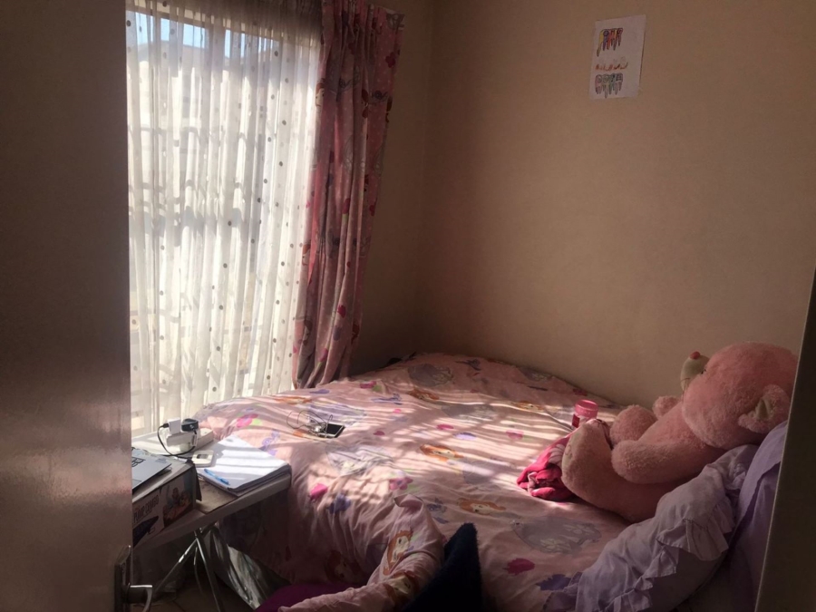 3 Bedroom Property for Sale in Olievenhoutbosch Gauteng