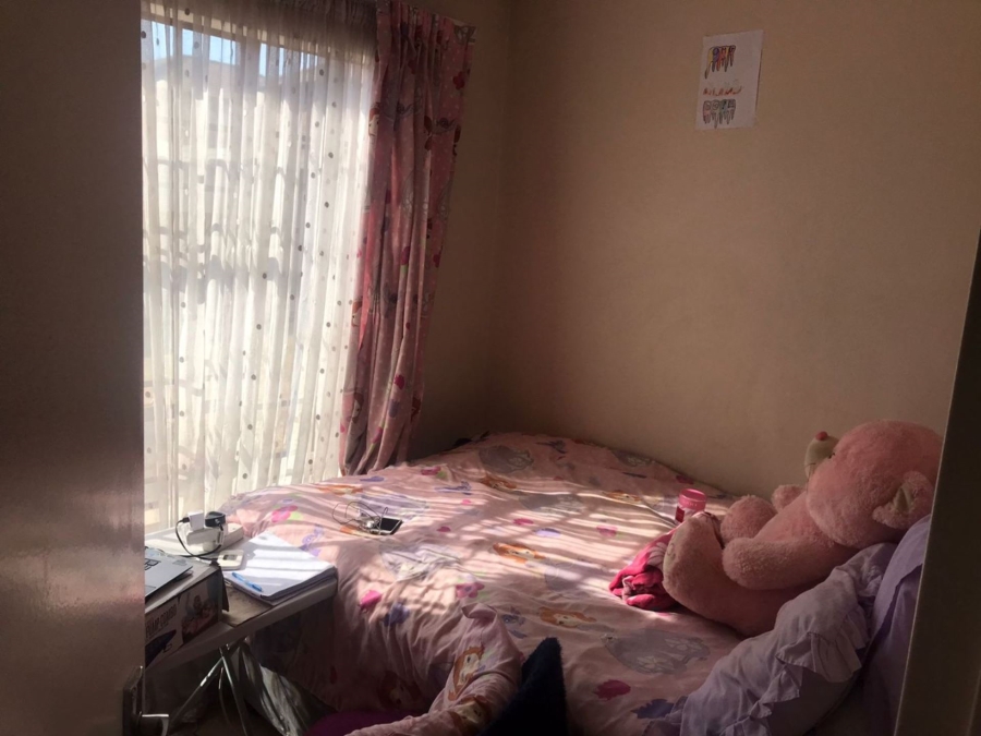 3 Bedroom Property for Sale in Olievenhoutbosch Gauteng