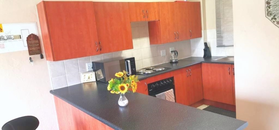 2 Bedroom Property for Sale in Honeydew Gauteng