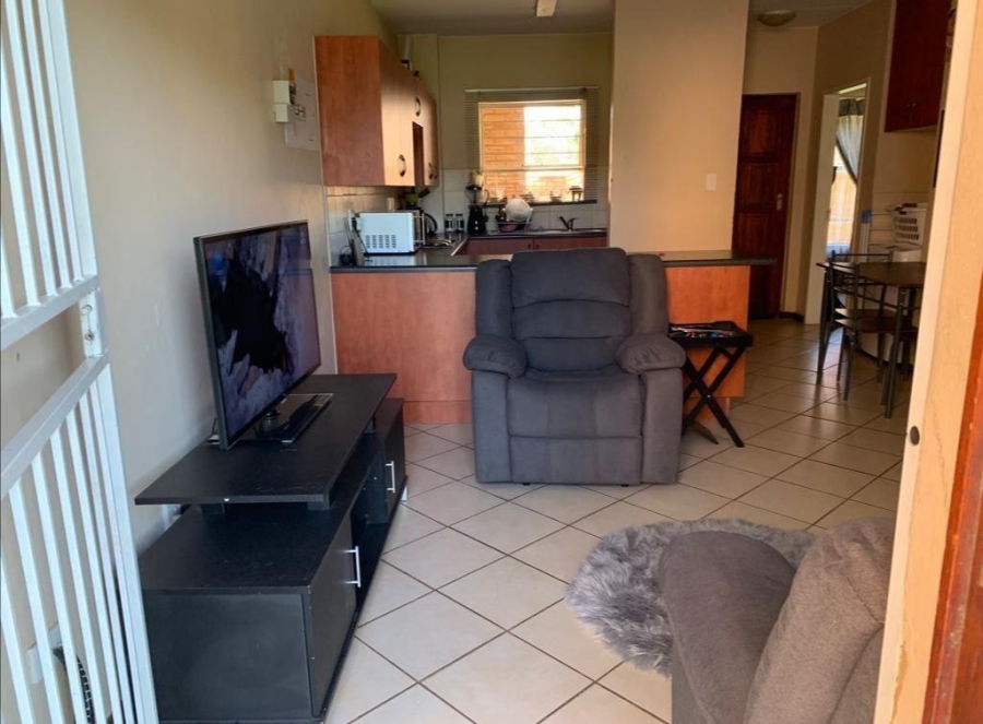 2 Bedroom Property for Sale in Honeydew Gauteng