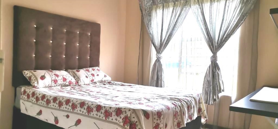 2 Bedroom Property for Sale in Honeydew Gauteng