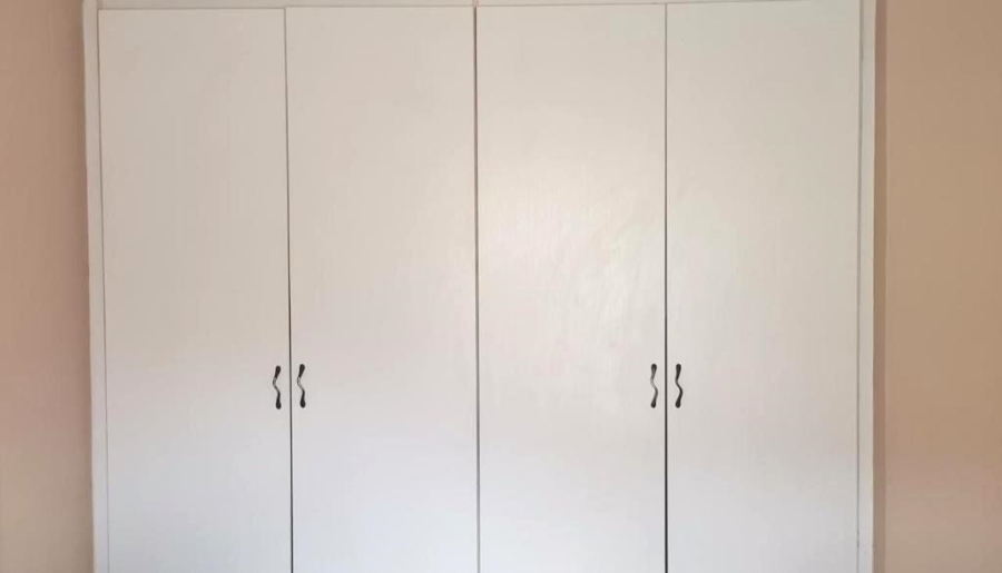 2 Bedroom Property for Sale in Honeydew Gauteng