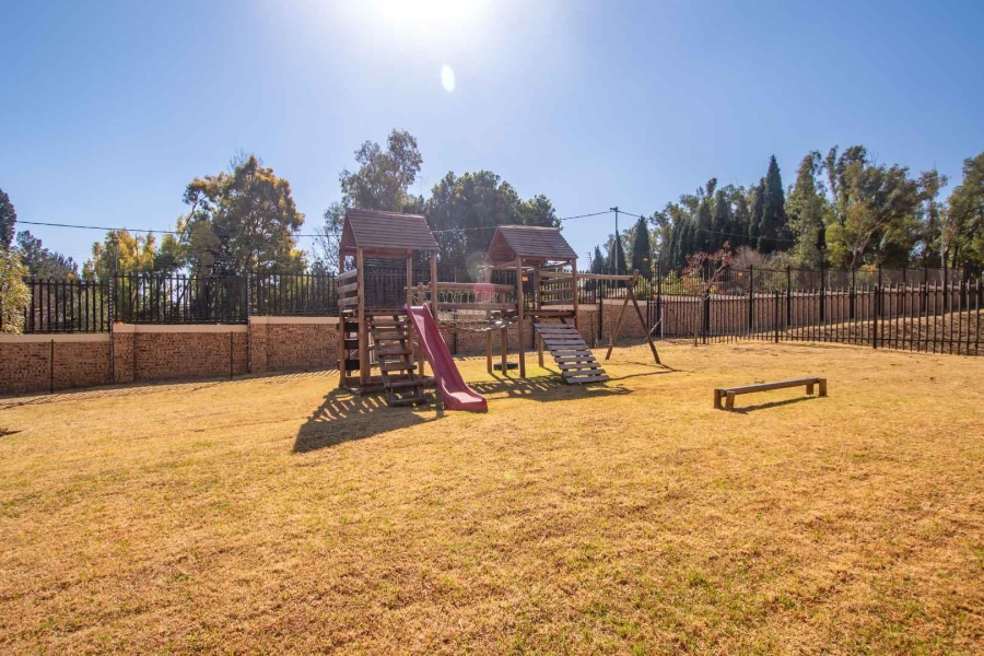 2 Bedroom Property for Sale in Honeydew Gauteng