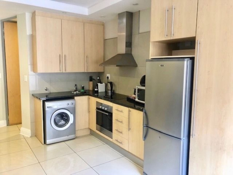 To Let 1 Bedroom Property for Rent in Sandown Gauteng
