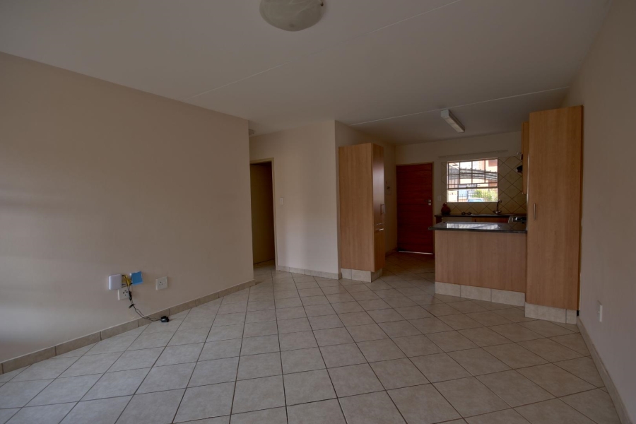 To Let 2 Bedroom Property for Rent in Elardus Park Gauteng