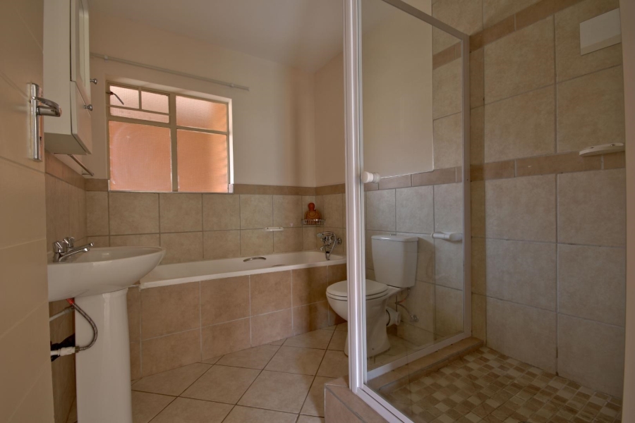 To Let 2 Bedroom Property for Rent in Elardus Park Gauteng
