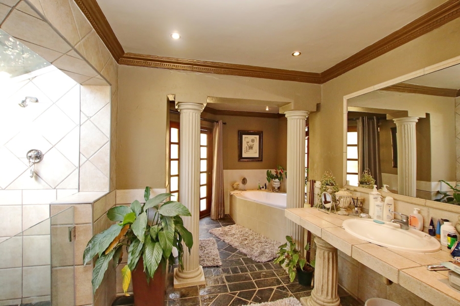 7 Bedroom Property for Sale in Randburg Gauteng