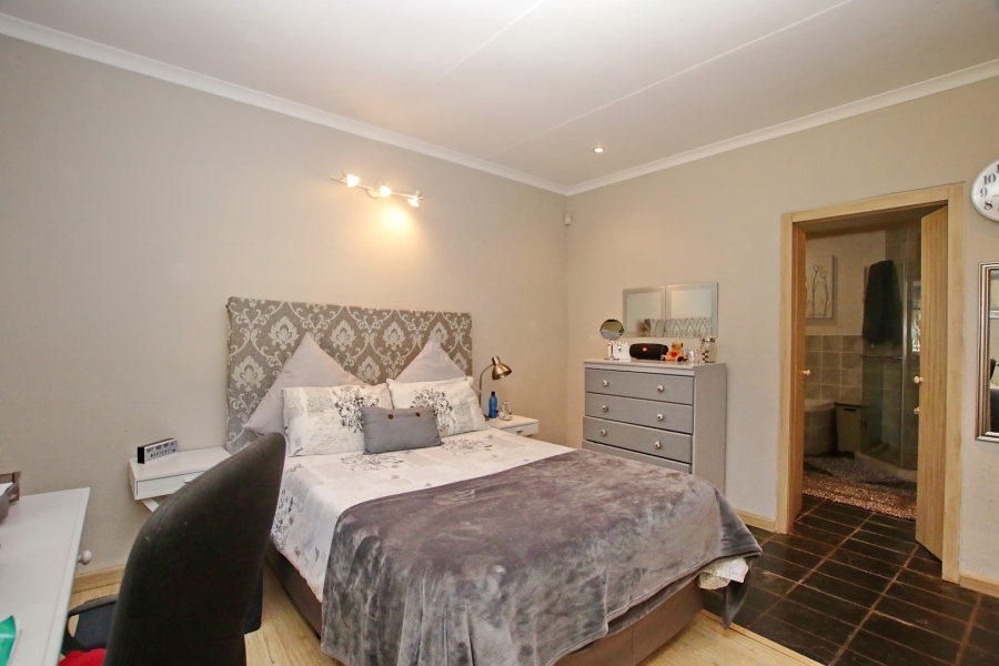 7 Bedroom Property for Sale in Randburg Gauteng