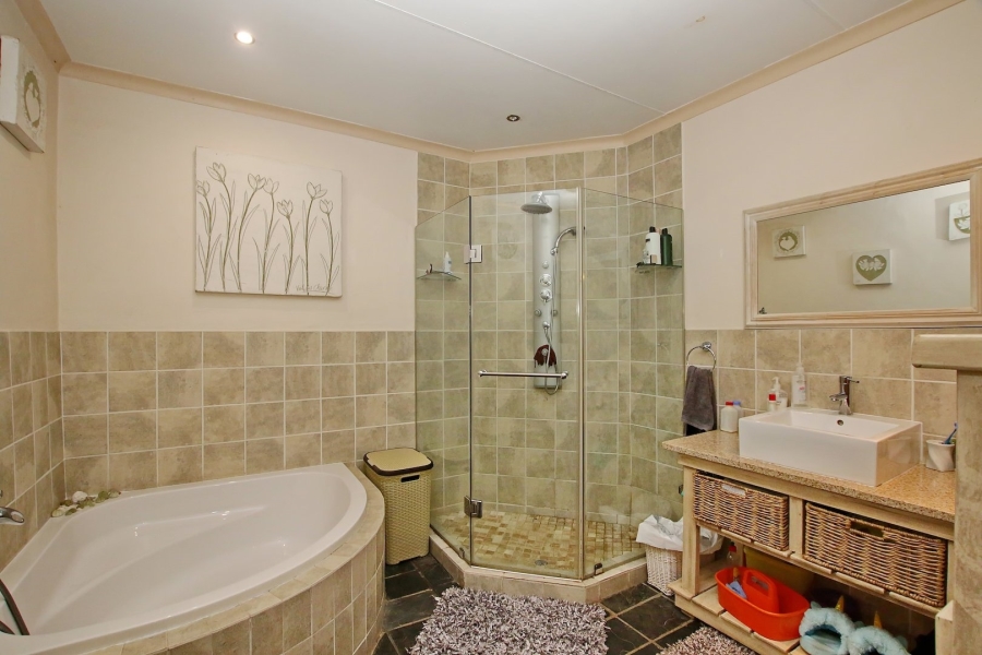 7 Bedroom Property for Sale in Randburg Gauteng