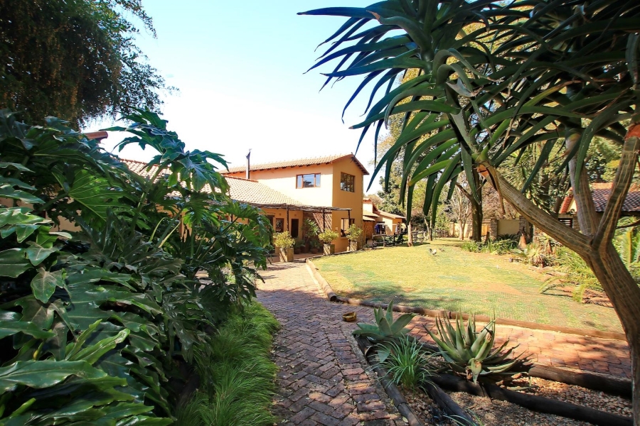 7 Bedroom Property for Sale in Randburg Gauteng