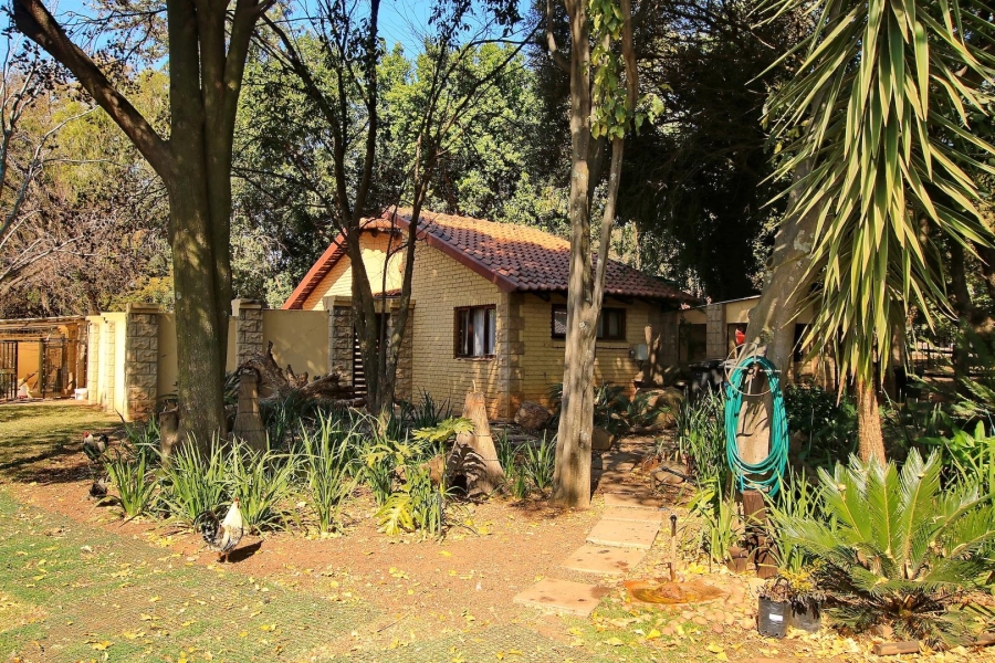 7 Bedroom Property for Sale in Randburg Gauteng