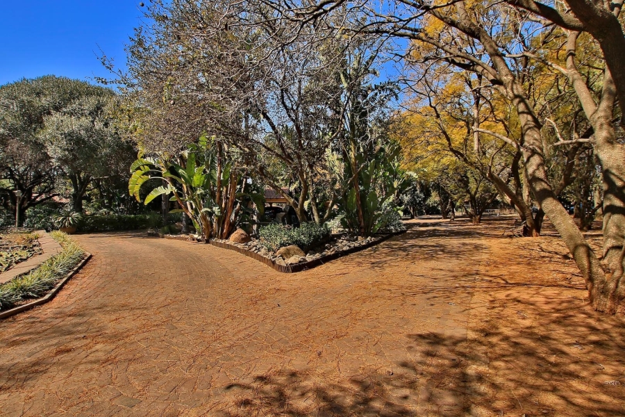 7 Bedroom Property for Sale in Randburg Gauteng