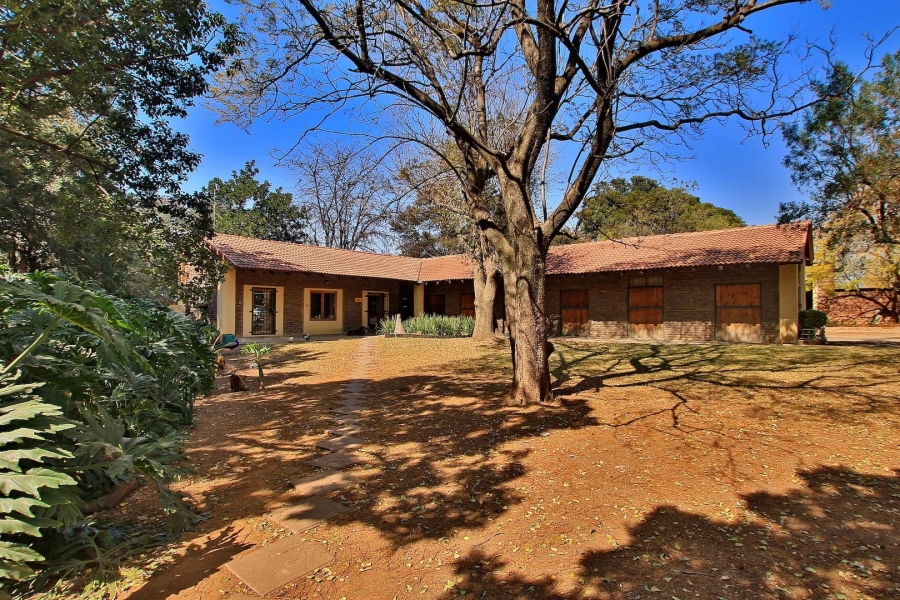 7 Bedroom Property for Sale in Randburg Gauteng