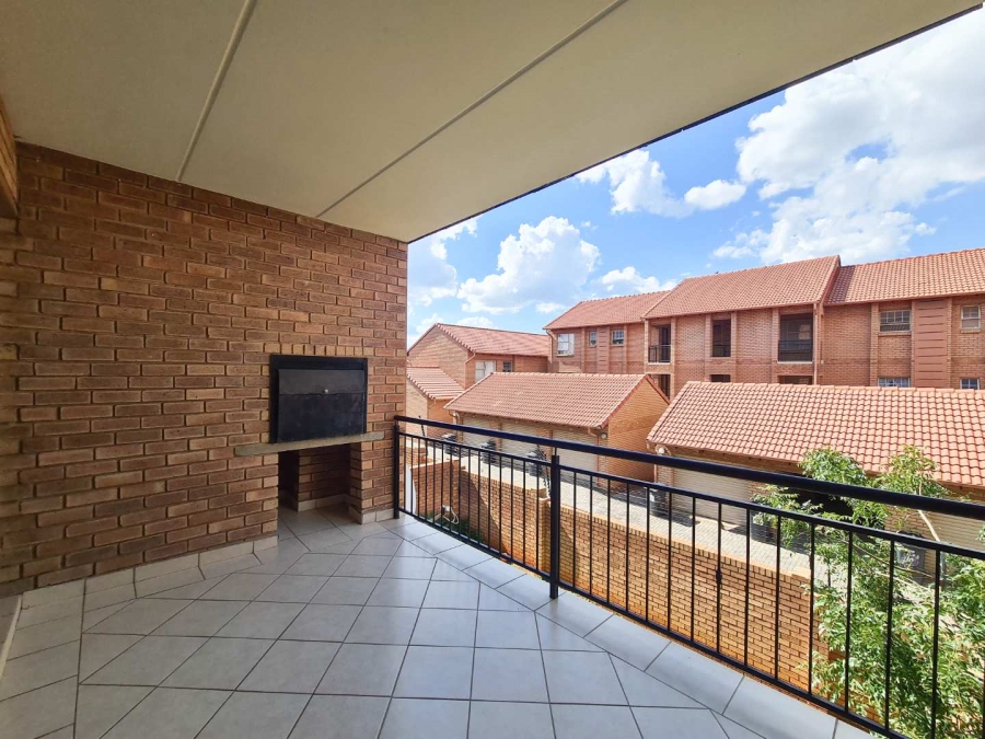 To Let 2 Bedroom Property for Rent in Hazeldean Gauteng