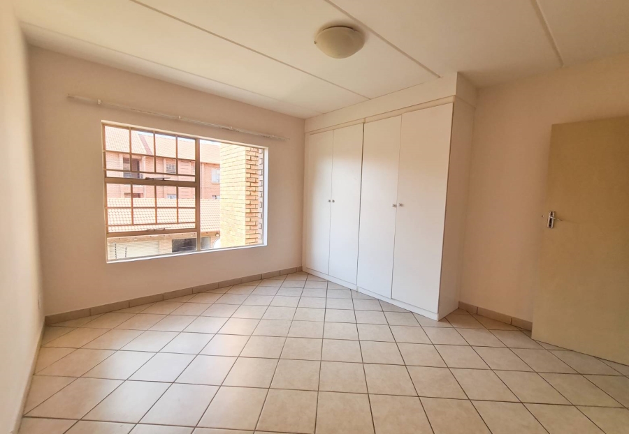 To Let 2 Bedroom Property for Rent in Hazeldean Gauteng