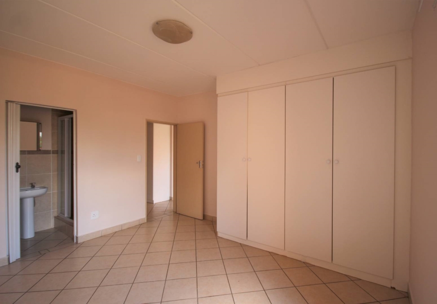 To Let 2 Bedroom Property for Rent in Hazeldean Gauteng