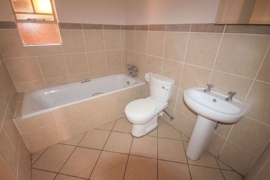 To Let 2 Bedroom Property for Rent in Hazeldean Gauteng