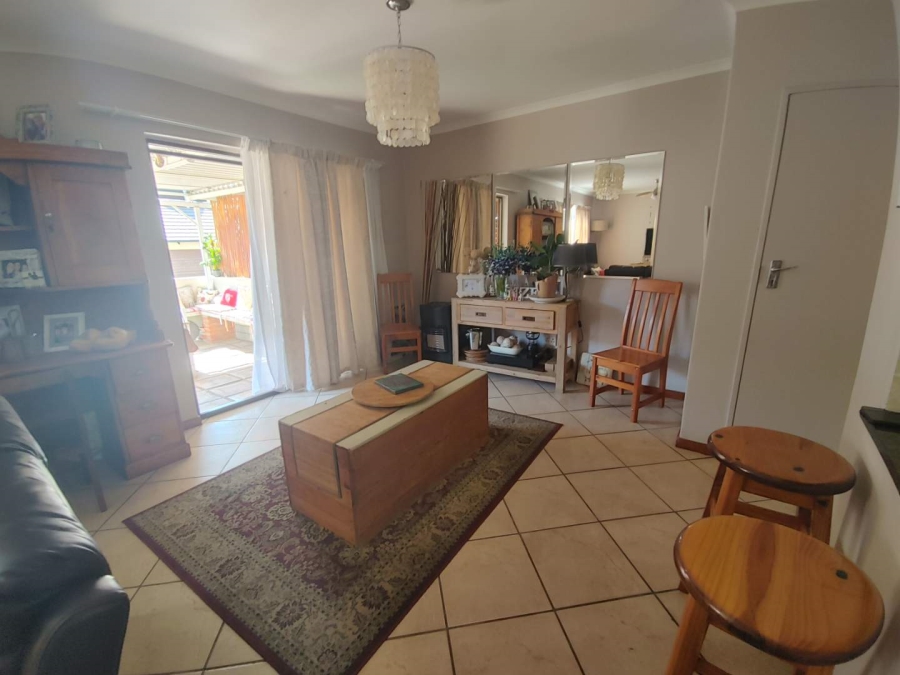 3 Bedroom Property for Sale in Candlewoods Country Estate Gauteng