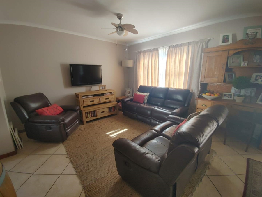 3 Bedroom Property for Sale in Candlewoods Country Estate Gauteng